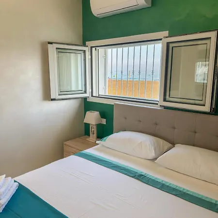 Terracina Seaside לידו די פונדי
