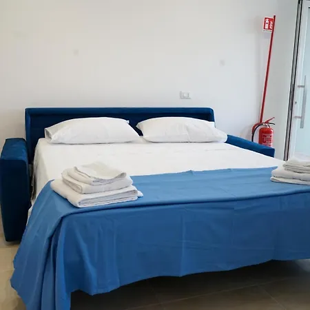 Terracina Seaside דירה