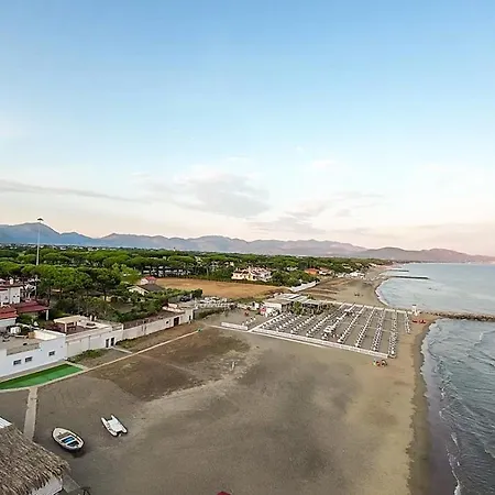 Terracina Seaside *